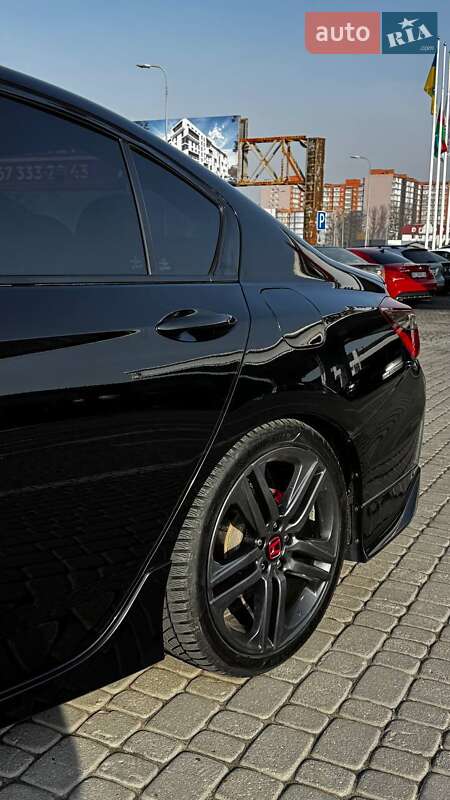 Седан Honda Accord 2017 в Львові