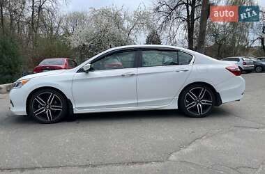 Седан Honda Accord 2017 в 