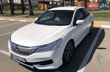 Седан Honda Accord 2017 в 
