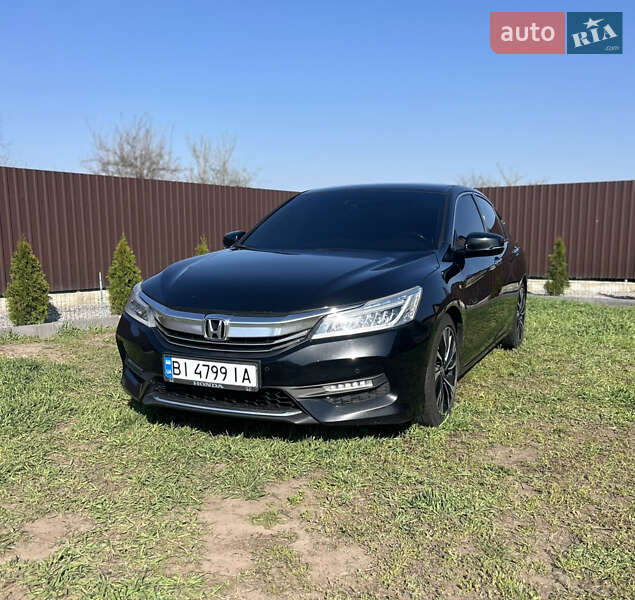 Седан Honda Accord 2017 в 
