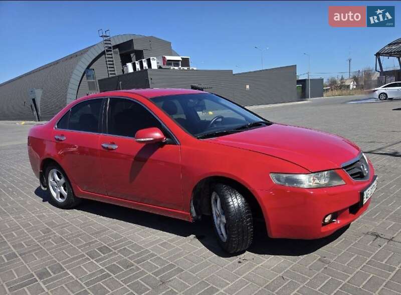 Седан Honda Accord 2005 в 