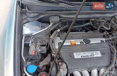 Седан Honda Accord 2005 в 