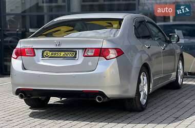 Седан Honda Accord 2010 в 