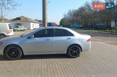 Седан Honda Accord 2004 в 