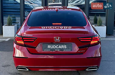 Седан Honda Accord 2018 в 