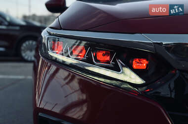 Седан Honda Accord 2018 в 
