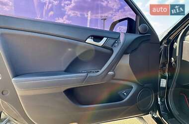 Седан Honda Accord 2010 в 