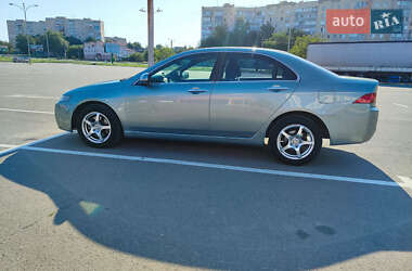 Седан Honda Accord 2004 в 