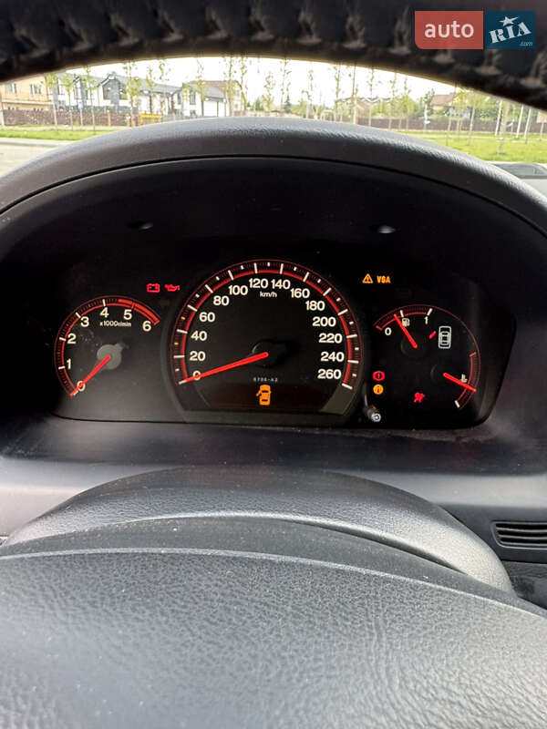 Седан Honda Accord 2006 в Києві