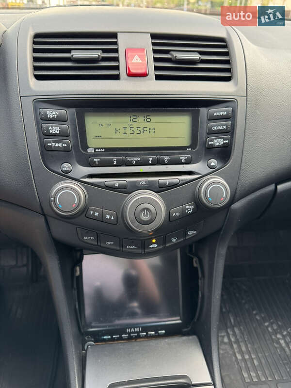 Седан Honda Accord 2006 в Києві