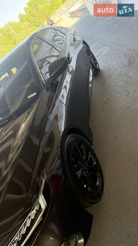 Седан Honda Accord 2018 в Киеве