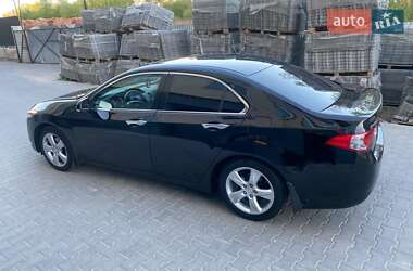 Седан Honda Accord 2009 в 