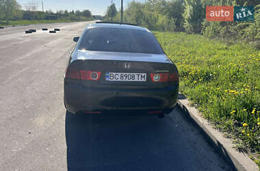 Седан Honda Accord 2005 в 