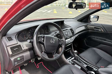Седан Honda Accord 2016 в 