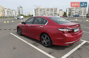 Седан Honda Accord 2016 в 
