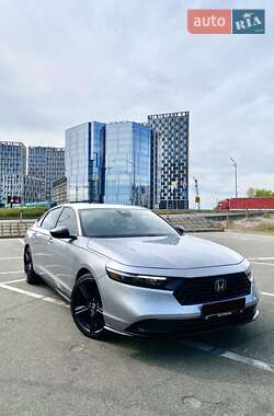 Седан Honda Accord 2023 в Киеве