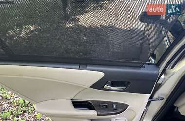 Седан Honda Accord 2013 в 