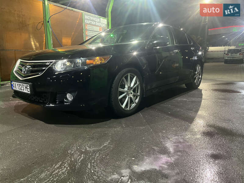 Седан Honda Accord 2008 в Києві