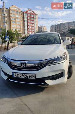 Седан Honda Accord 2015 в Кременчуці