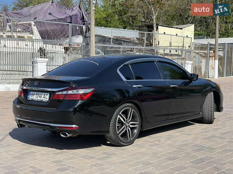 Седан Honda Accord 2017 в Миколаєві