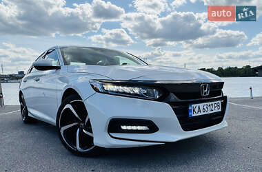 Седан Honda Accord 2018 в 
