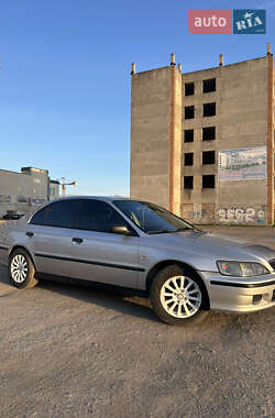 Седан Honda Accord 1999 в 