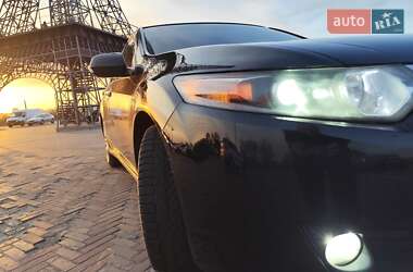 Седан Honda Accord 2009 в 