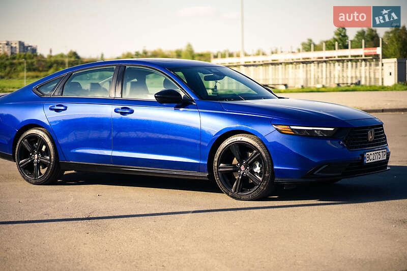 Седан Honda Accord 2024 в Львове