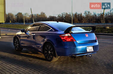 Купе Honda Accord 2009 в 