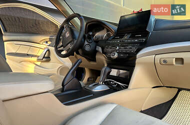 Купе Honda Accord 2009 в 