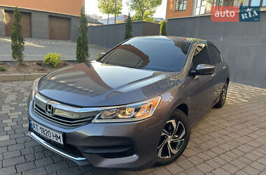 Седан Honda Accord 2015 в Івано-Франківську