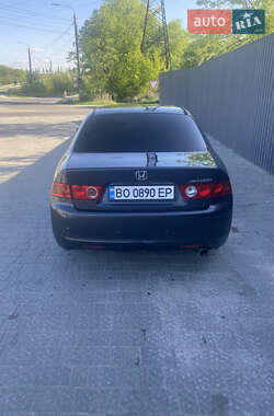 Седан Honda Accord 2003 в 