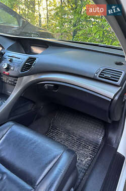 Седан Honda Accord 2008 в 