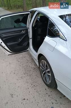 Седан Honda Accord 2022 в 