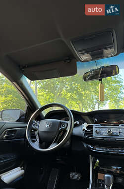 Седан Honda Accord 2017 в 