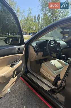 Седан Honda Accord 2005 в 