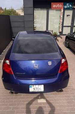 Купе Honda Accord 2008 в 