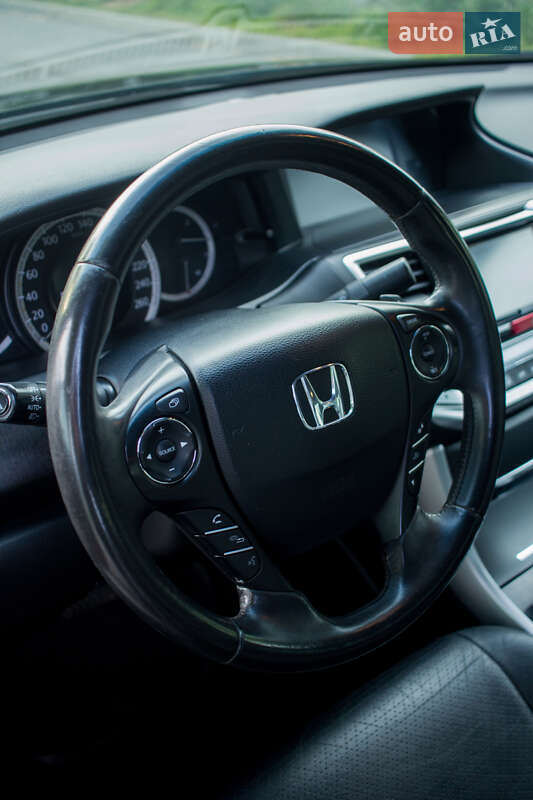 Седан Honda Accord 2013 в Василькові