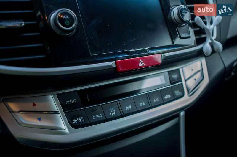 Седан Honda Accord 2013 в Василькові