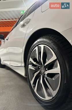 Седан Honda Accord 2018 в 