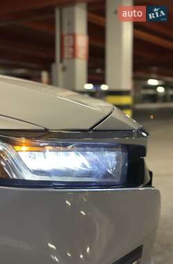 Седан Honda Accord 2018 в 
