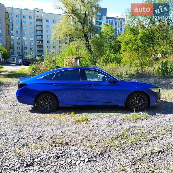 Седан Honda Accord 2018 в Києві