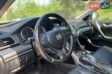 Седан Honda Accord 2011 в 