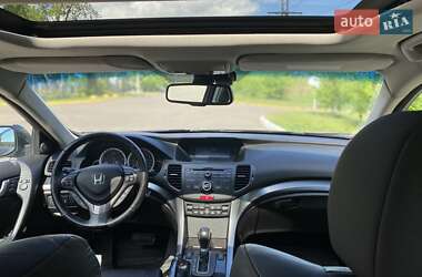 Седан Honda Accord 2011 в 