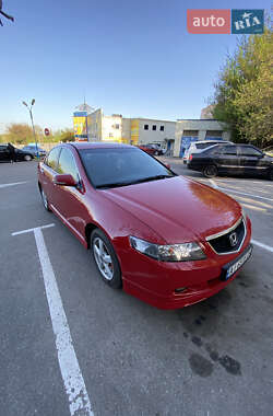 Седан Honda Accord 2004 в 