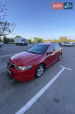Седан Honda Accord 2004 в 