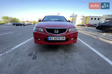Седан Honda Accord 2004 в 