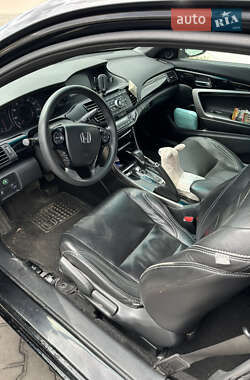 Купе Honda Accord 2015 в 