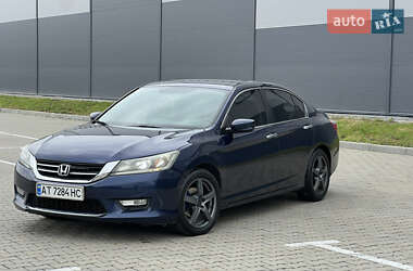 Седан Honda Accord 2015 в 