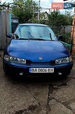 Седан Honda Accord 1994 в Новоукраинке